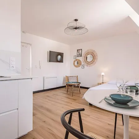 - Place Du Forum - Cathedrale - Center Daire Reims