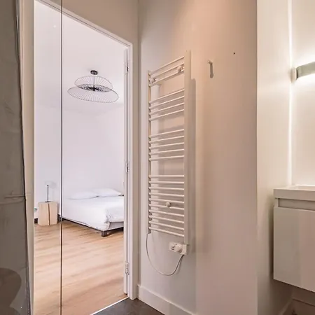 - Place Du Forum - Cathedrale - Center Daire *