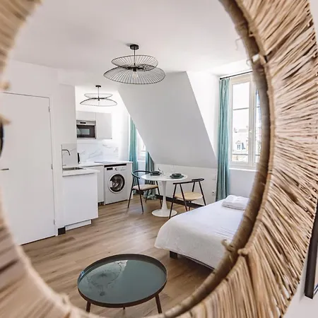 Daire - Place Du Forum - Cathedrale - Center